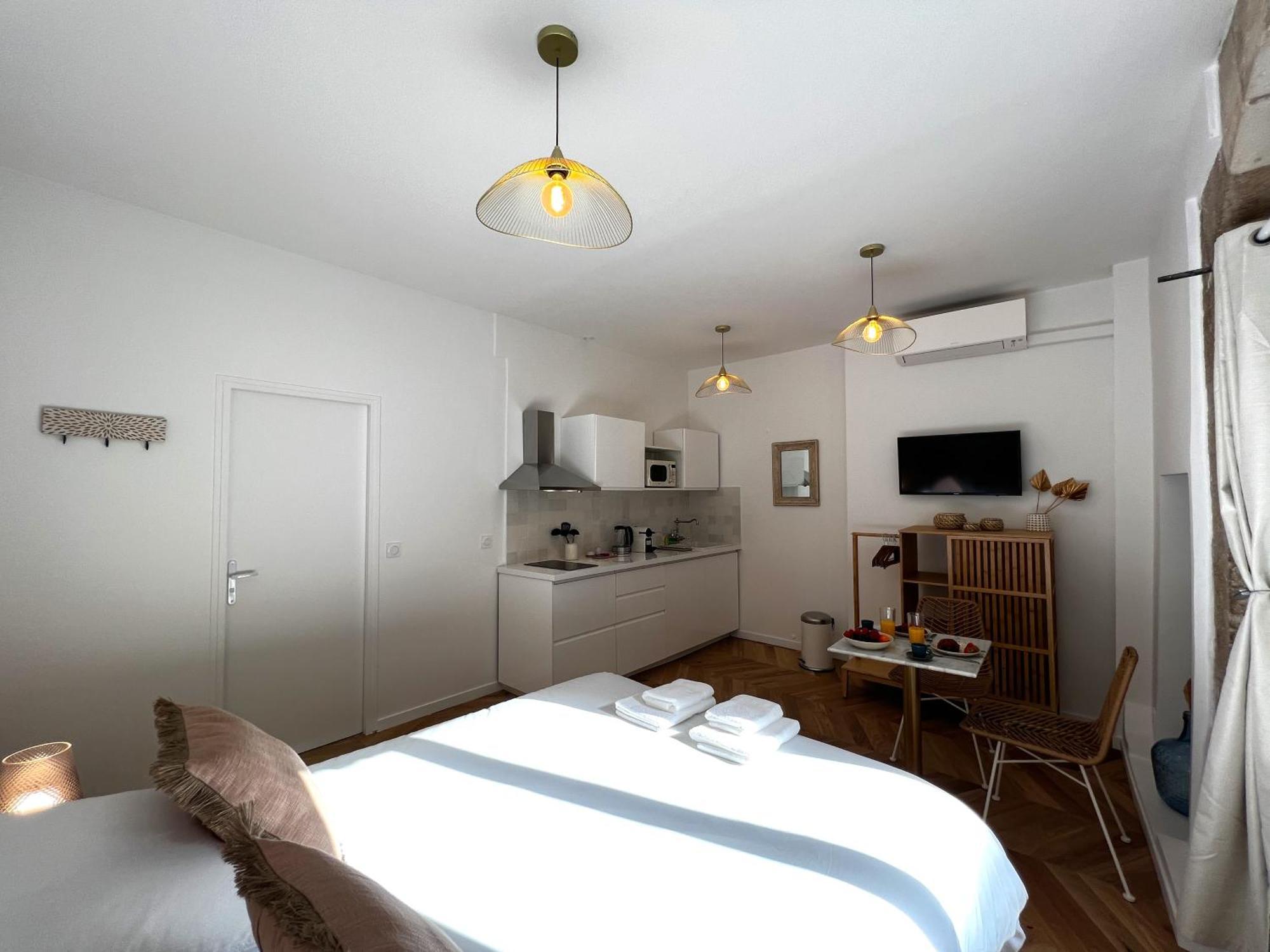 Apartmán Le Comte - Heart Of Dijon - With Ac Exteriér fotografie